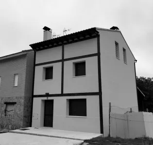 Vivienda en Sotos del Burgo